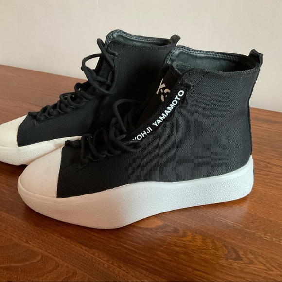 High top sneakers By Yohji Yamomoto - Picture 8 of 10